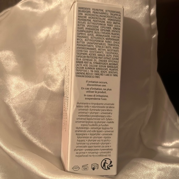 GLOSS BOMB HEAT UNIVERSAL LIP LUMINIZER + PLUMPER “INSPIRE” - Picture 3 of 5